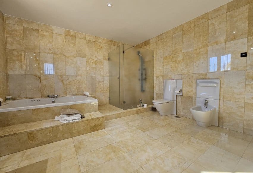 Chalet de 5 habitaciones en La Manga Club en venta con piscina - 2.300.000 € (Ref: 9877131)