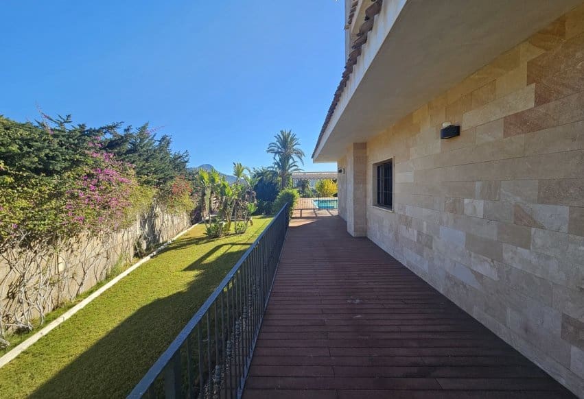 Chalet de 5 habitaciones en La Manga Club en venta con piscina - 2.300.000 € (Ref: 9877131)