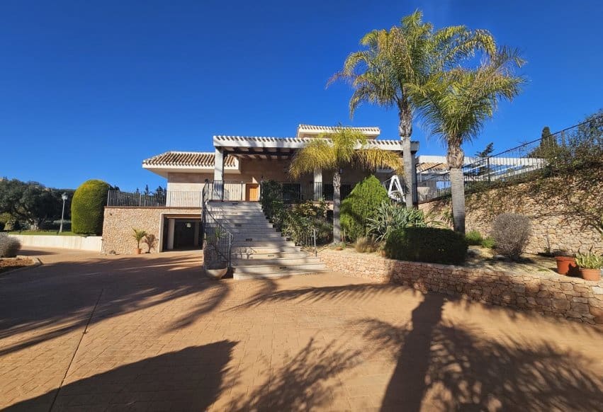 Chalet de 5 habitaciones en La Manga Club en venta con piscina - 2.300.000 € (Ref: 9877131)