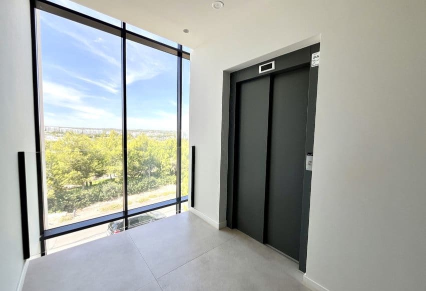 Apartamento de 2 habitaciones en Orihuela Costa en venta con piscina - 464.950 € (Ref: 9877132)