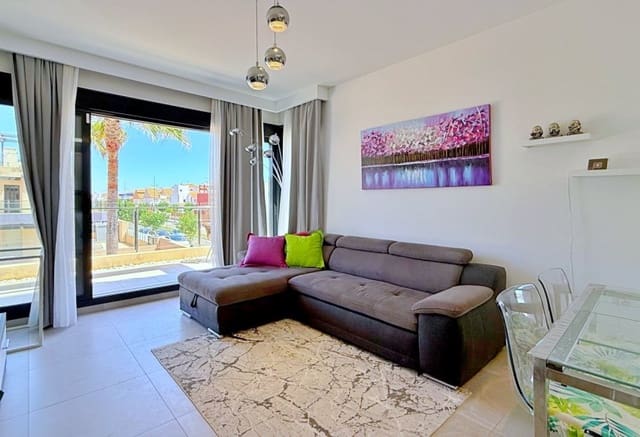 3 makuuhuone Kattohuoneisto myytävänä paikassa Torre de la Horadada, Pilar de la Horadada - 365 000 € (Ref: 9877448)
