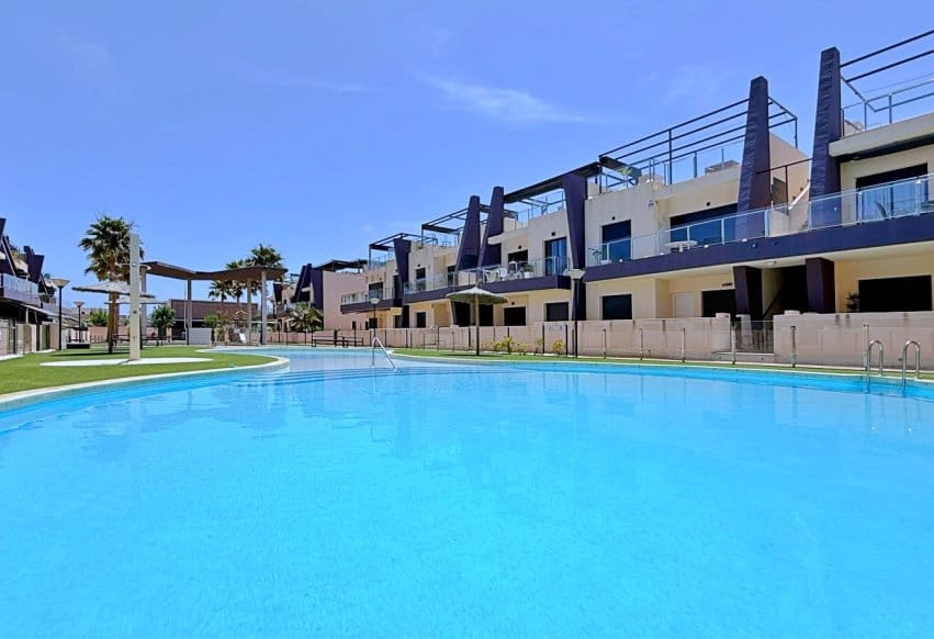 3 bedroom Penthouse for sale in Torre de la Horadada - € 365,000 (Ref: 9877448)