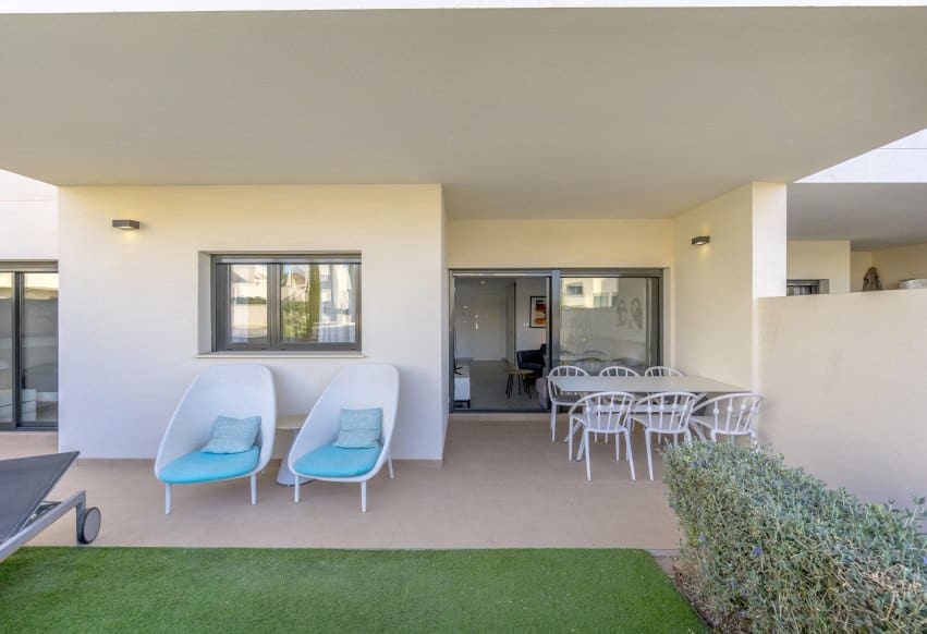 Apartamento de 2 habitaciones en Orihuela Costa en venta con piscina - 310.000 € (Ref: 9877449)