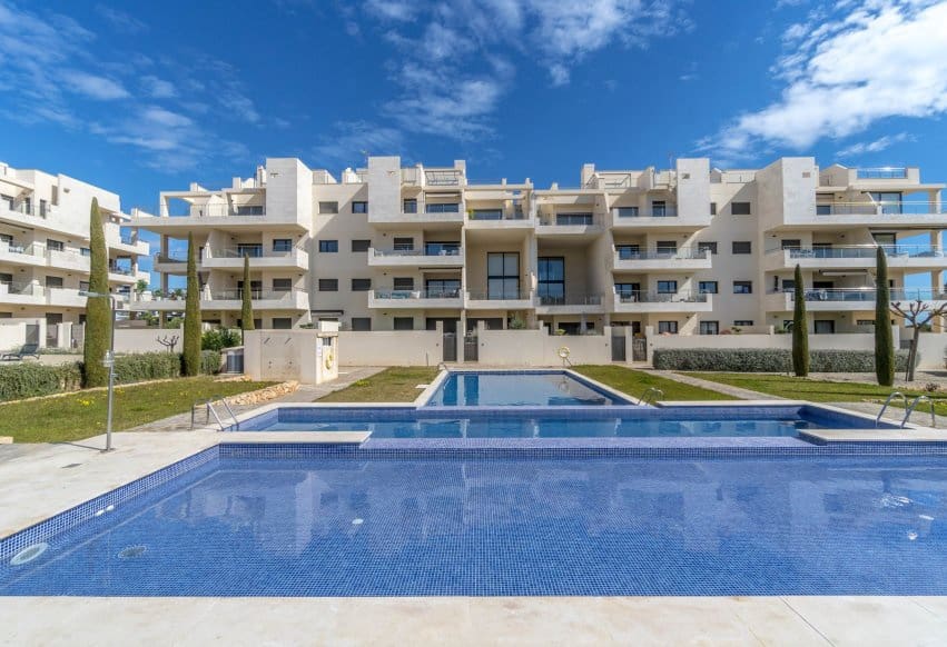 Apartamento de 2 habitaciones en Orihuela Costa en venta con piscina - 310.000 € (Ref: 9877449)