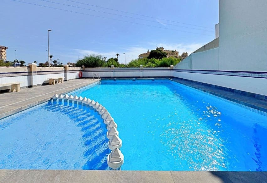 2 bedroom Bungalow for sale in La Zenia with pool - € 212,900 (Ref: 9877562)