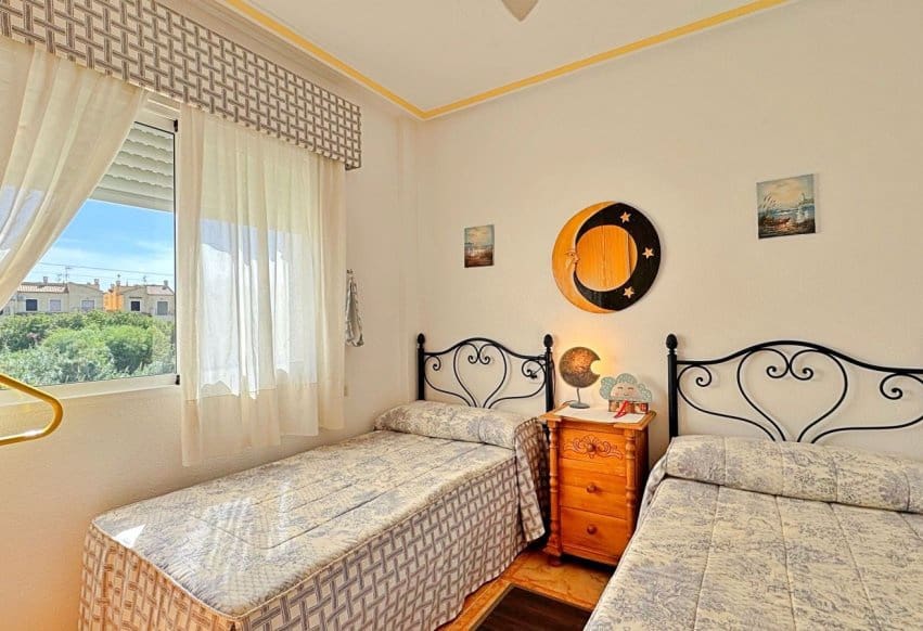2 bedroom Bungalow for sale in La Zenia with pool - € 212,900 (Ref: 9877562)