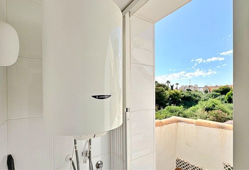 2 bedroom Bungalow for sale in La Zenia with pool - € 212,900 (Ref: 9877562)