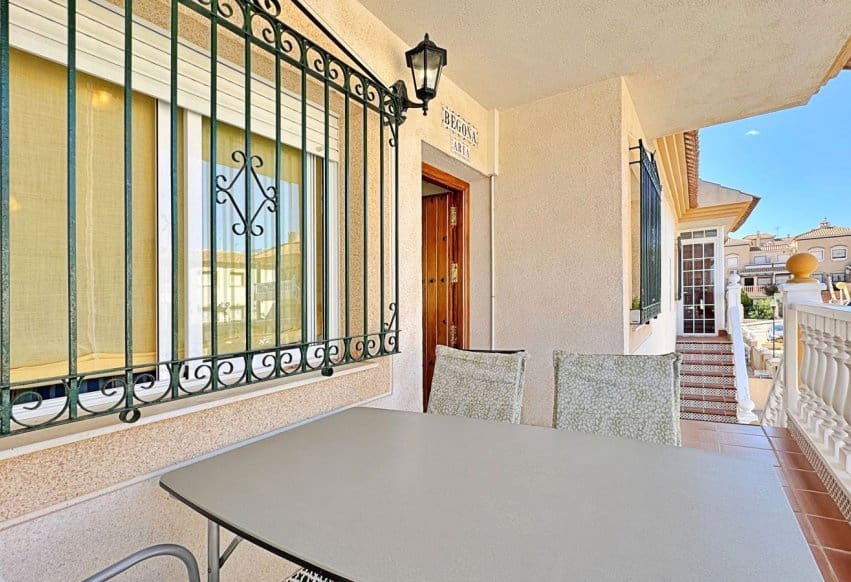 2 bedroom Bungalow for sale in La Zenia with pool - € 212,900 (Ref: 9877562)