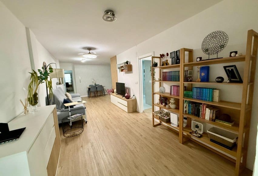 3 Zimmer Apartment zu verkaufen in Torrevieja - 188.000 € (Ref: 9888476)