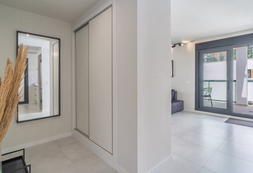 Apartamento de 3 habitaciones en Pilar de la Horadada en venta con piscina garaje - 589.000 € (Ref: 9892972)