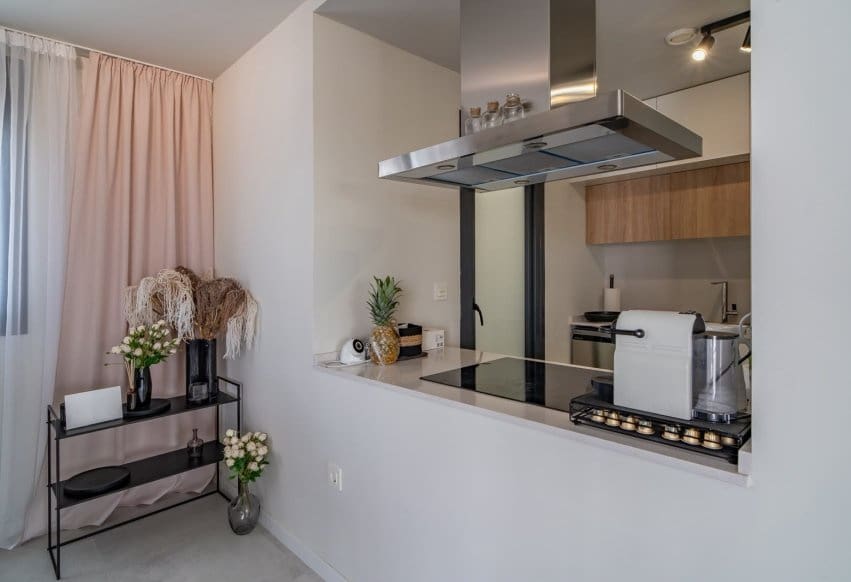 Apartamento de 3 habitaciones en Pilar de la Horadada en venta con piscina garaje - 589.000 € (Ref: 9892972)