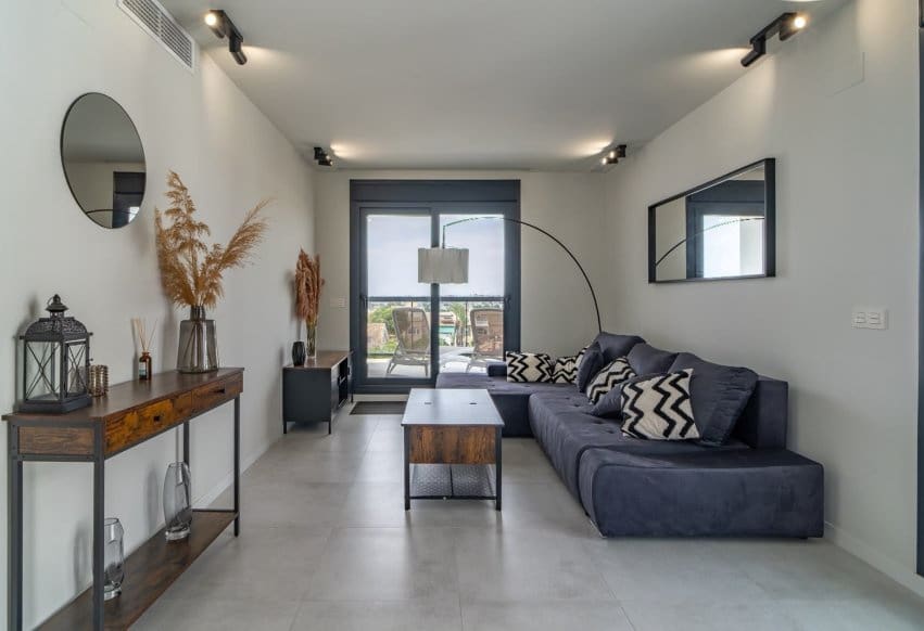 Apartamento de 3 habitaciones en Pilar de la Horadada en venta con piscina garaje - 589.000 € (Ref: 9892972)