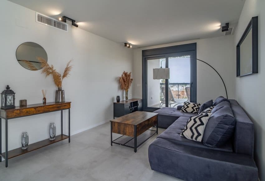 Apartamento de 3 habitaciones en Pilar de la Horadada en venta con piscina garaje - 589.000 € (Ref: 9892972)