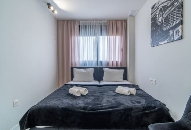 Apartamento de 3 habitaciones en Mil Palmeras, Pilar de la Horadada en venta con piscina garaje - 589.000 € (Ref: 9892972)