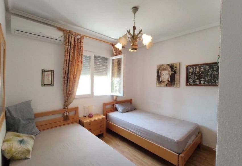 3 soveværelse Villa til salg i Ciudad Quesada med swimmingpool - € 550.000 (Ref: 9895372)