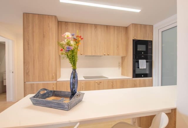 2 makuuhuone Huoneisto myytävänä paikassa Punta Prima, Torrevieja mukana uima-altaan - 370 000 € (Ref: 9896954)