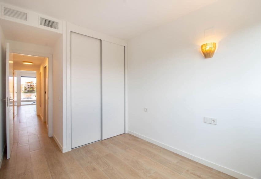 2 sovrum Lägenhet till salu i Punta Prima med pool - 370 000 € (Ref: 9896954)