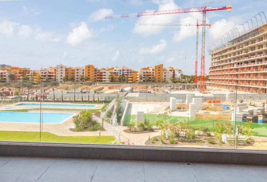 2 sovrum Lägenhet till salu i Punta Prima med pool - 370 000 € (Ref: 9896954)