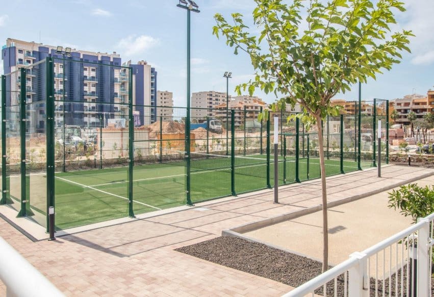2 sovrum Lägenhet till salu i Punta Prima med pool - 370 000 € (Ref: 9896954)