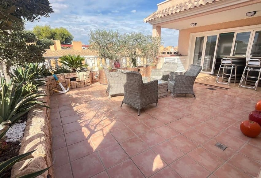 3 soveværelse Lejlighed til salg i Los Dolses med swimmingpool - € 395.000 (Ref: 9897410)