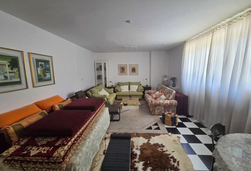 9 makuuhuone Huvila myytävänä paikassa Elche / Elx mukana uima-altaan - 1 150 000 € (Ref: 9905188)