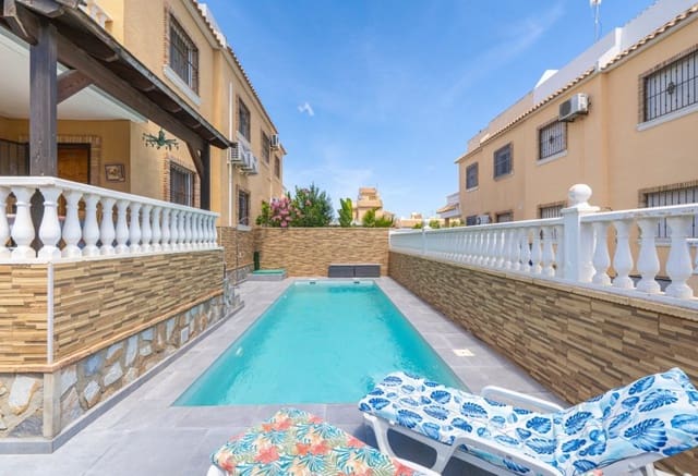 3 makuuhuone Omakotitalo myytävänä paikassa Ciudad Quesada, Rojales - 289 000 € (Ref: 9905191)