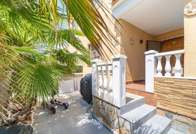 3 makuuhuone Omakotitalo myytävänä paikassa Ciudad Quesada, Rojales - 289 000 € (Ref: 9905191)