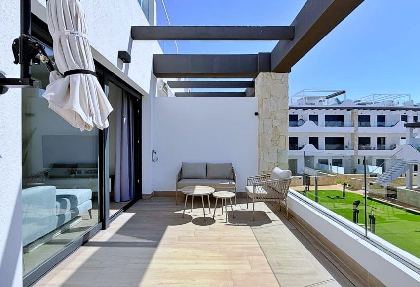 2 quarto Penthouse para venda em Orihuela Costa - 379 000 € (Ref: 9908953)