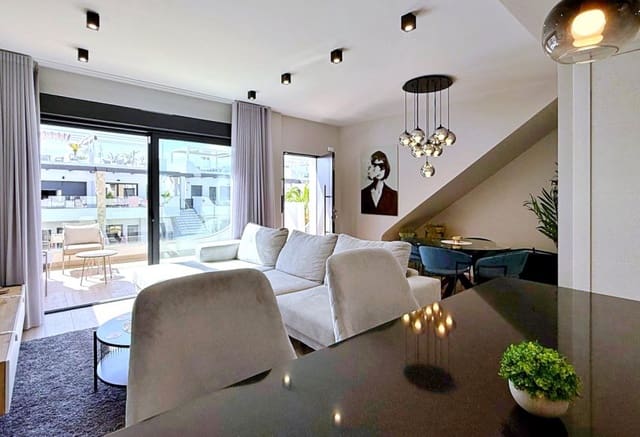 2 quarto Penthouse para venda em Punta Prima, Orihuela - 379 000 € (Ref: 9908953)