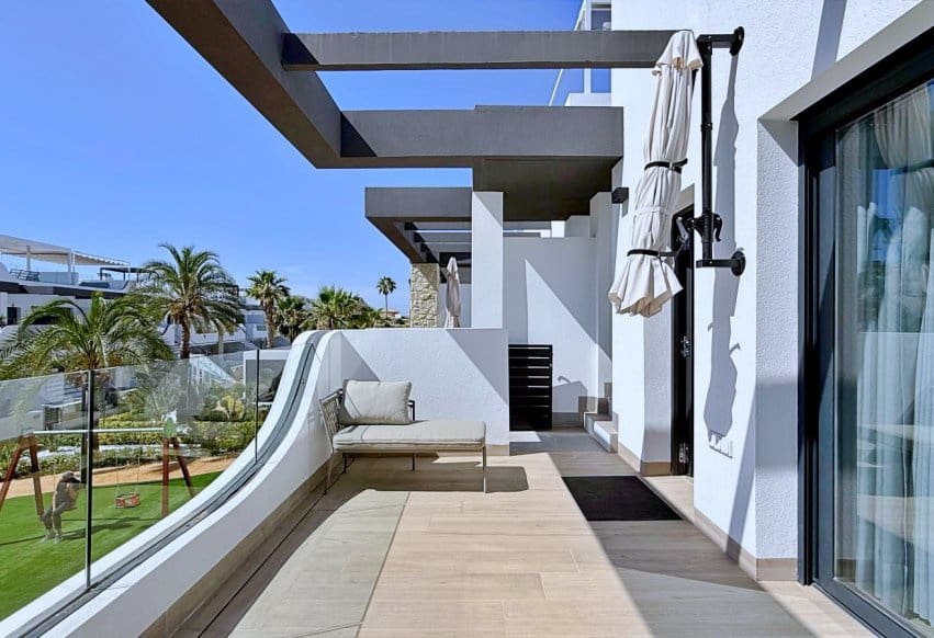 2 quarto Penthouse para venda em Orihuela Costa - 379 000 € (Ref: 9908953)