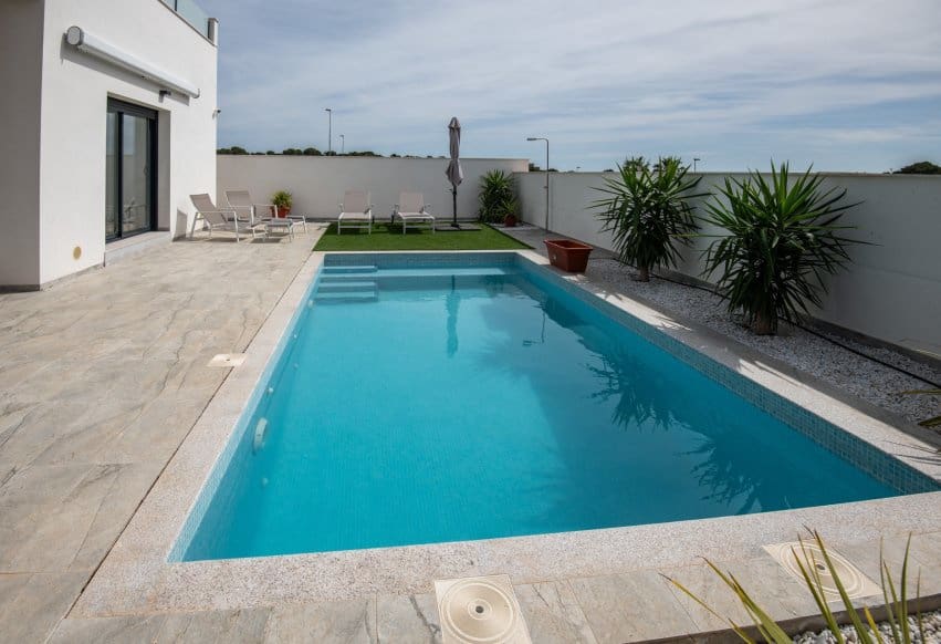 2 chambre Villa/Maison à vendre à Pinar de Campoverde - 422 500 € (Ref: 9909459)