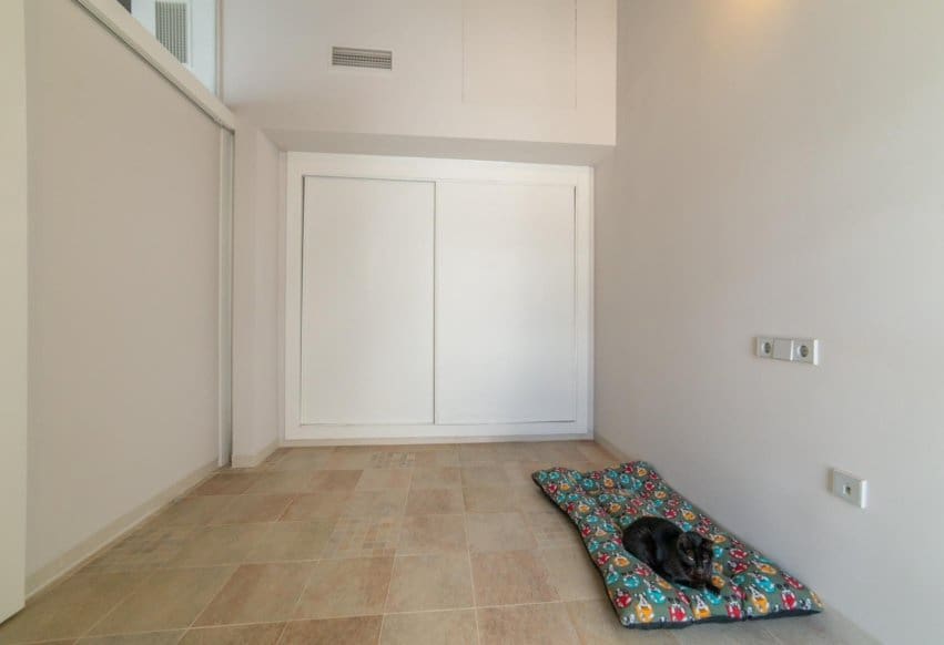 2 bedroom Villa for sale in La Peraleja Golf Resort with pool garage - € 286,000 (Ref: 9921096)