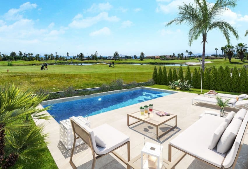 3 soveværelse Villa til salg i Los Alcazares med swimmingpool - € 550.000 (Ref: 9924942)