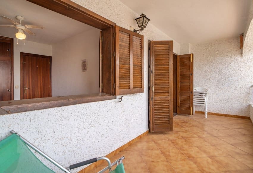 2 Zimmer Apartment zu verkaufen in Cabo Roig mit Pool - 205.000 € (Ref: 9925155)