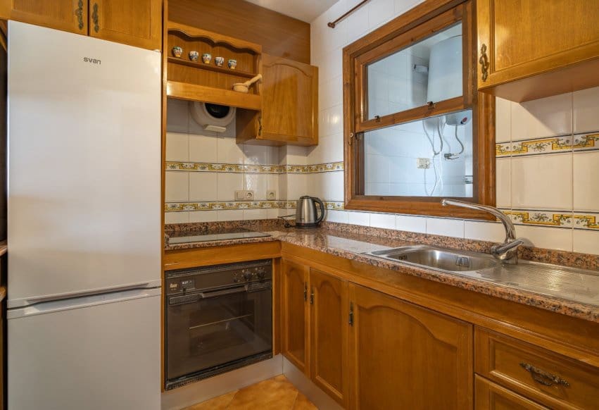 2 Zimmer Apartment zu verkaufen in Cabo Roig mit Pool - 205.000 € (Ref: 9925155)