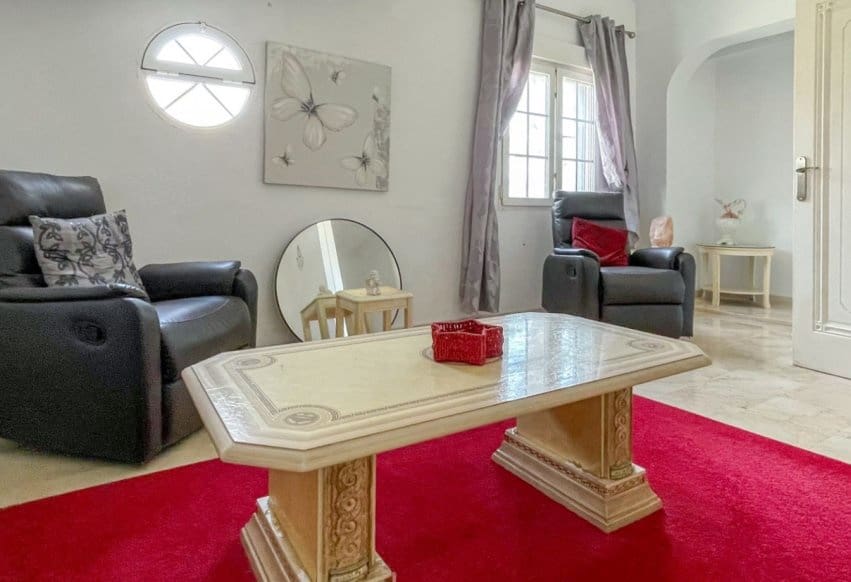 4 soverom Hus til salgs i Orihuela Costa med svømmebasseng - € 295 000 (Ref: 9935005)