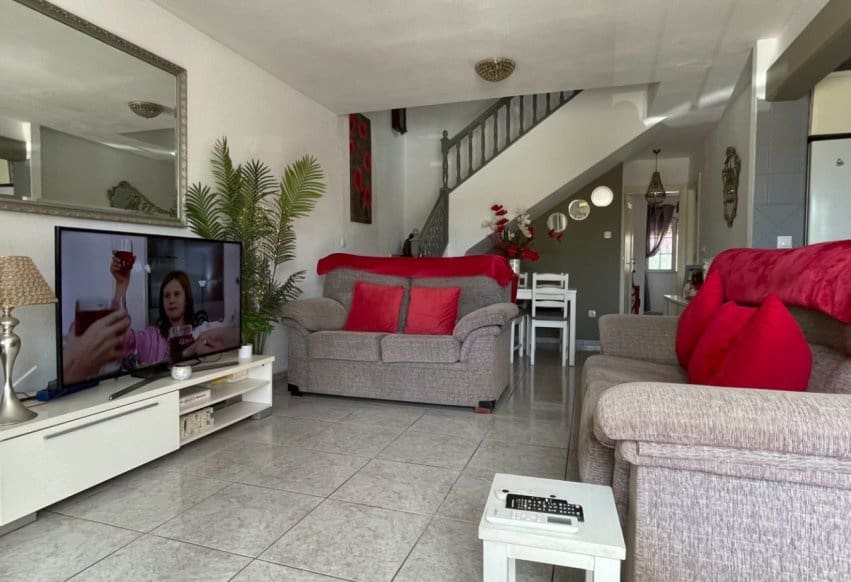 4 soverom Hus til salgs i Orihuela Costa med svømmebasseng - € 295 000 (Ref: 9935005)