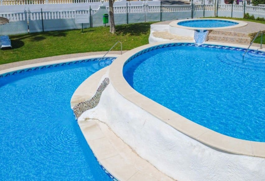 4 soverom Hus til salgs i Orihuela Costa med svømmebasseng - € 295 000 (Ref: 9935005)