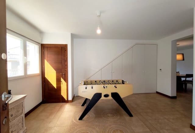 4 soveværelse Villa til salg i Ciudad Quesada, Rojales med swimmingpool - € 549.000 (Ref: 9936858)