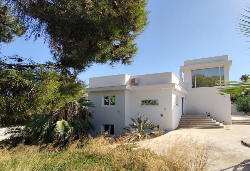 4 bedroom Villa for sale in Ciudad Quesada with pool - € 549,000 (Ref: 9936858)