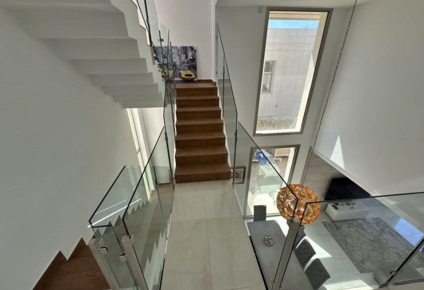 5 sypialnia Willa na sprzedaż w Villamartin - 840 000 € (Ref: 9936859)