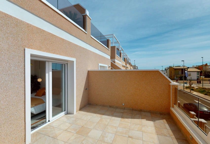 3 chambre Maison de Ville à vendre à Pilar de la Horadada avec piscine - 309 900 € (Ref: 9937480)