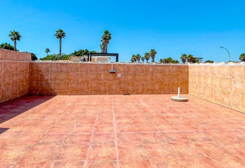 Bungalow de 2 habitaciones en Los Narejos en venta con piscina - 220.000 € (Ref: 9938712)