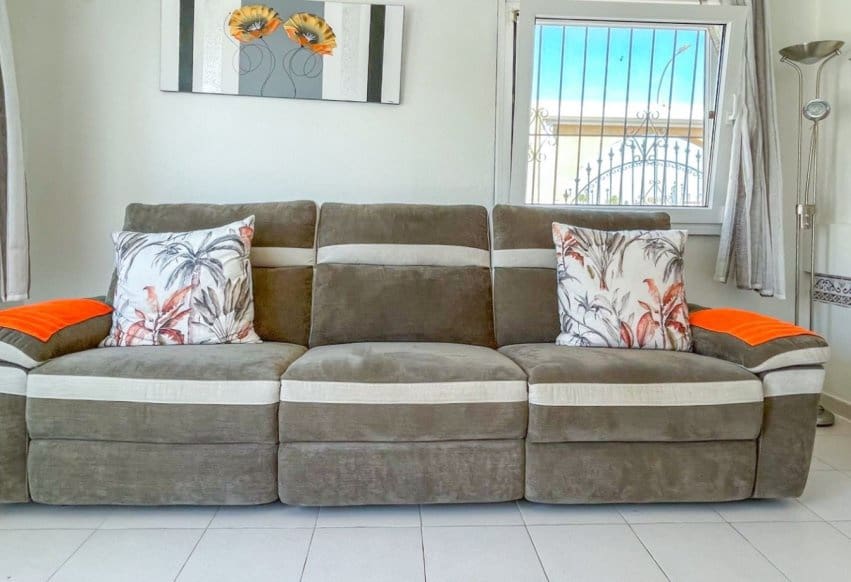 Bungalow de 2 habitaciones en Los Narejos en venta con piscina - 220.000 € (Ref: 9938712)