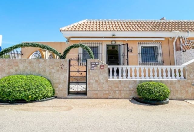 2 soveværelse Bungalow til salg i Los Narejos, Los Alcázares med swimmingpool - € 220.000 (Ref: 9938712)