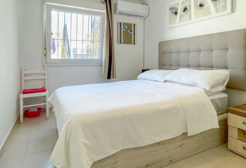 Bungalow de 2 habitaciones en Los Narejos en venta con piscina - 220.000 € (Ref: 9938712)