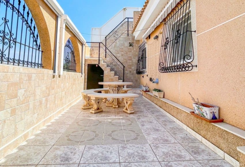 Bungalow de 2 habitaciones en Los Narejos en venta con piscina - 220.000 € (Ref: 9938712)