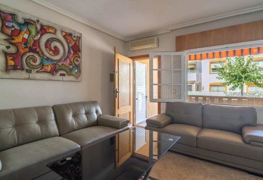 4 soveværelse Byhus til salg i Torre de la Horadada - € 214.000 (Ref: 9941198)