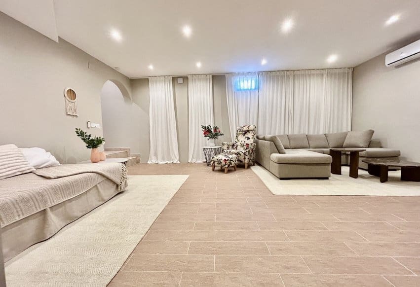 5 soverom Villa til salgs i La Zenia med svømmebasseng - € 840 000 (Ref: 9943215)