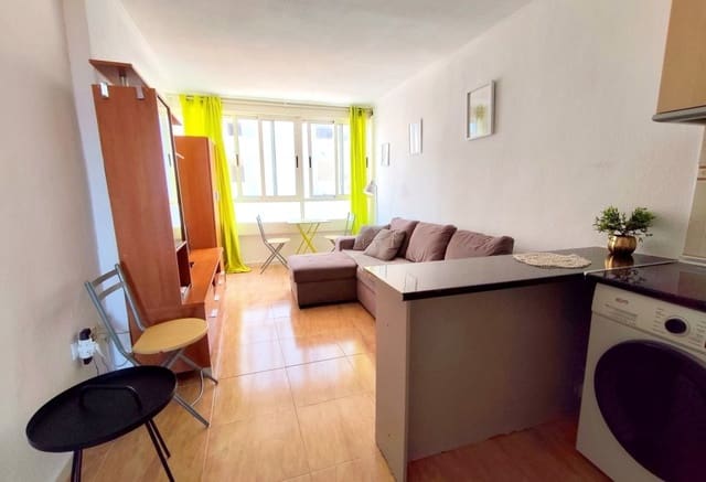 1 bedroom Beach Apartment for sale in Los Europeos, Torrevieja with pool - € 127,000 (Ref: 9943216)